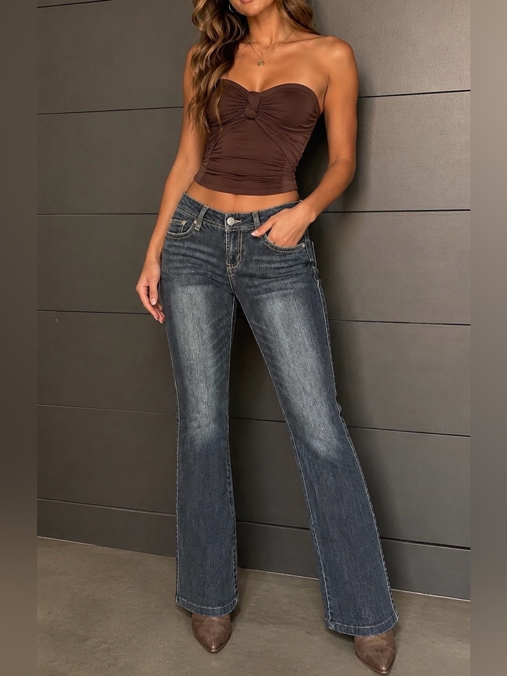 WALLFLOWER Legendary Fit Women’s Bootcut Dark Wash Denim Jeans Sz 0 EUC